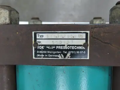 Tox Pressotechnik S15.30.200.6 Powerpackage Air/Oil Cylinder 200mm Stroke 6bar