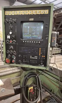 USED 1995 TOS WHQ 13.8 CNC
