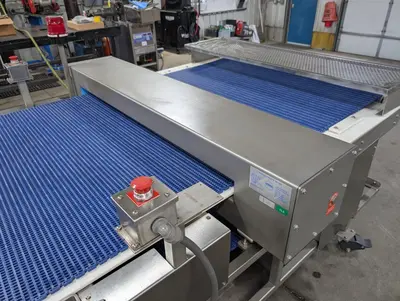 USED LOMA IQ2