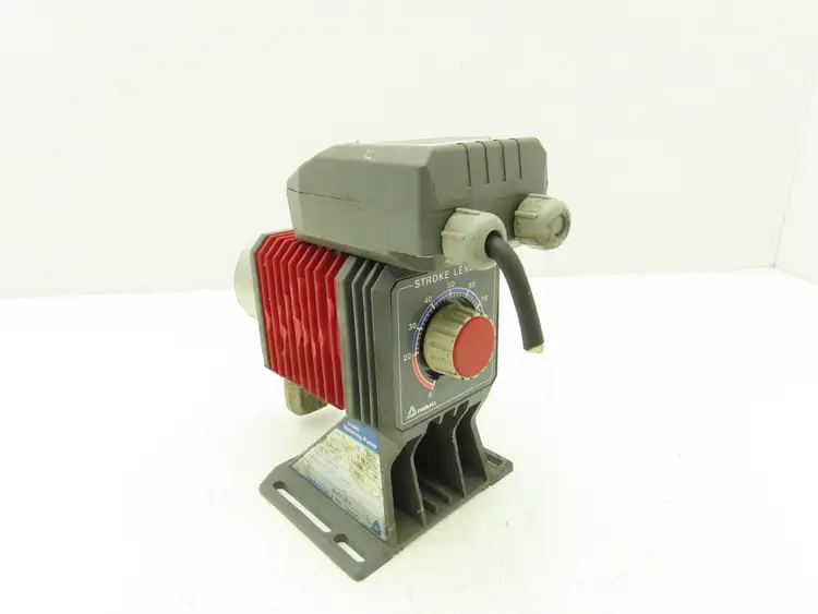 Used IWAKI _UNKNOWN_ Pumps (Metering) | Arrow Industrial #618030