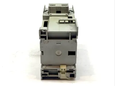 Used Allen-Bradley Series A Contactor 16A 3P 600VAC 690V PLC Contactors Michigan US | Maverick Industrial Sales #1402104