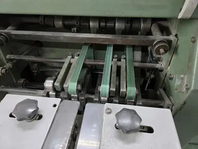 USED 1997 MULLER MARTINI MINUTEMAN SADDLE STITCHER