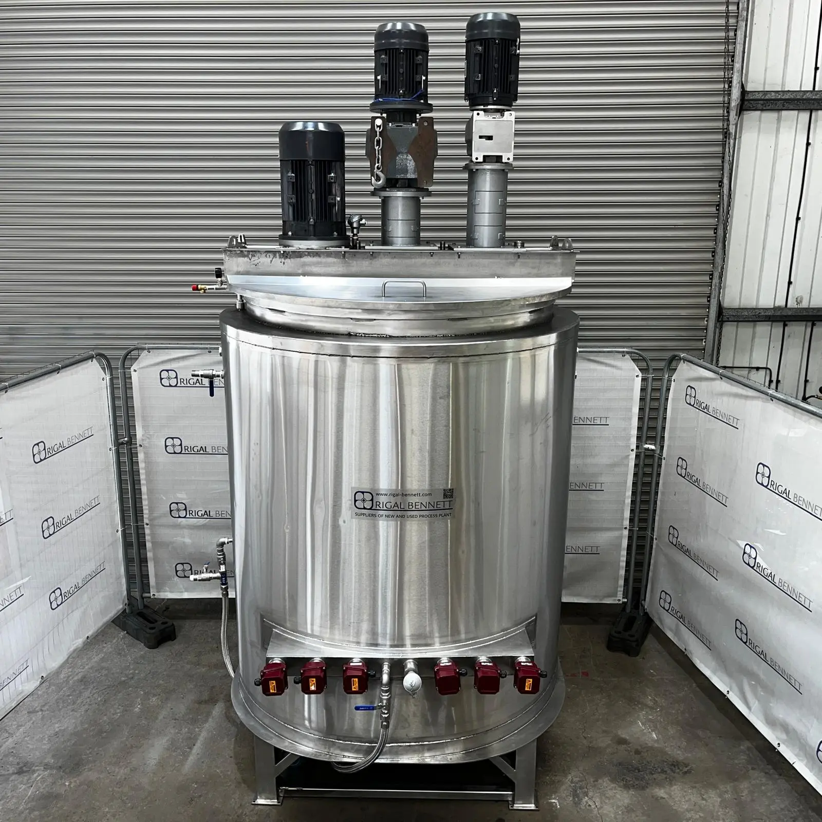 2,500L Stainless Steel Electrically Heated & Jacketed Mixing Tank