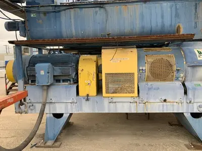 USED 2015 WARREN BAERG 300W