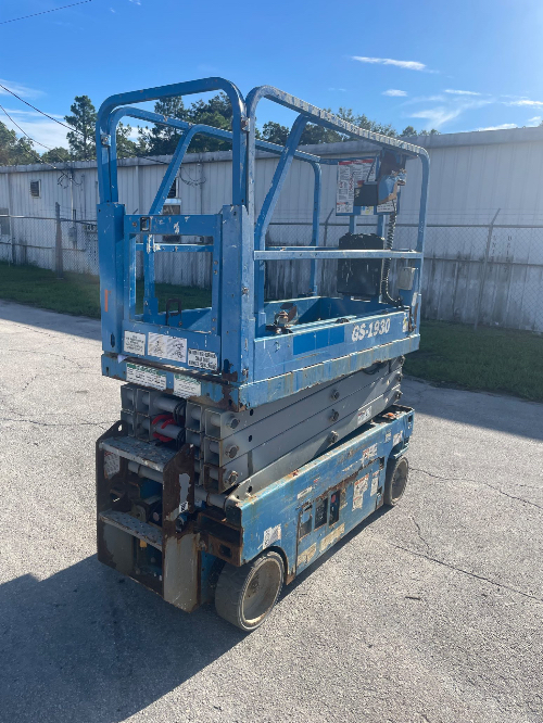 Used 2019 GS-1930 Genie Scissor Lifters Florida US | Stack Equipment #1418922