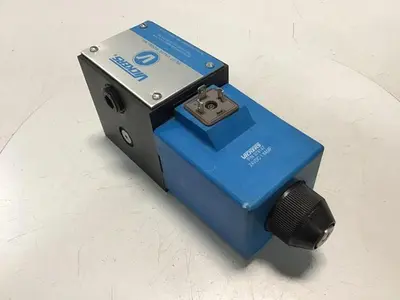 USED VICKERS DG454012AUH60