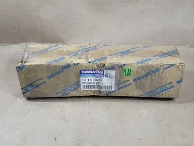 NEW KOMATSU 707-E4-00280