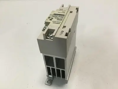 USED OMRON G3PA-420B