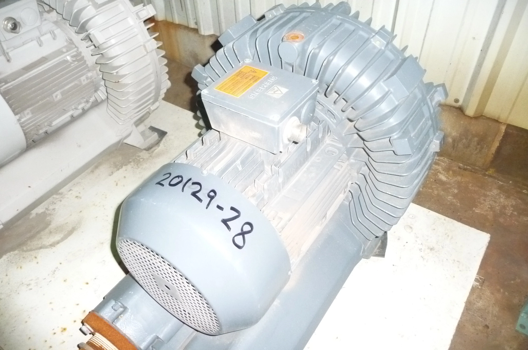 USED ELMO G2BH1-900-1AC16