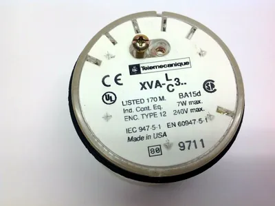 USED TELEMECANIQUE XVAC371