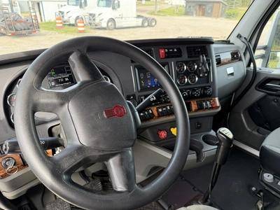 Used 2020 KENWORTH T880 TRUCK TRACTOR Conventional trucks Michigan US | Miedema Asset Management Group #1709469