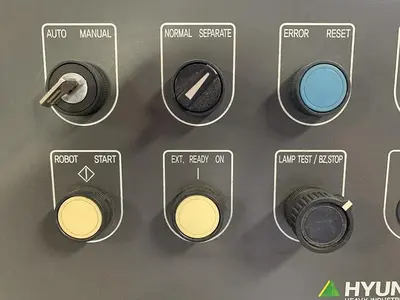 Used 2012 HYUNDIA MODEL HX400 400KG X 2573MM H REACH WITH HI5-N80U CONTROLLER _UNKNOWN_ Robots | Harbor Machinery Inc. #1283290