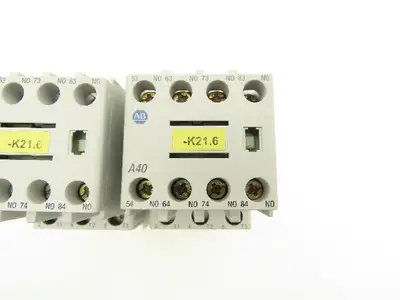 Allen Bradley 100-C30D*00 IEC Contactor 30A 3-Pole 600V 24VDC Coil  Lot of 2