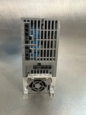 Siemens PM240-2 6SL3210-1PB13-8AL0 SINAMICS POWER MODULE (8.4.5)