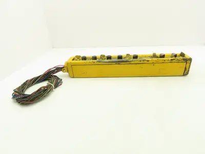 EUCLID Electric 22HB1CX1 Crane Hoist 8-Station 7-Pushbutton Control Pendant VTG