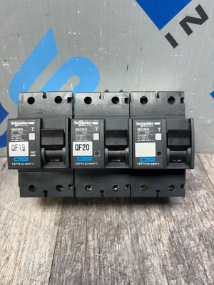 Schneider Electric 18714 Electrical/PLC/Automation | ESS Industrial Equipment Sales (2)