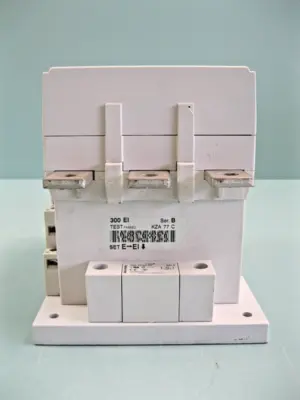 USED Allen-Bradley 100-D300