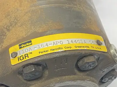 110A-164-AP0 | Parker  IGR Hydraulic Motor Pump 14401A 061 - Used