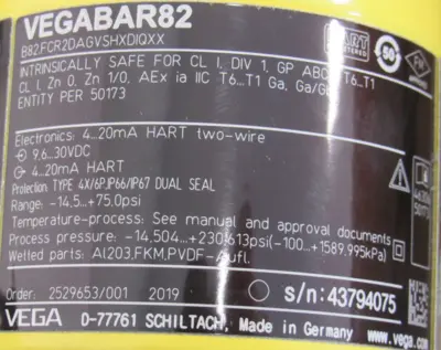NEW VEGA VEGABAR82 PRESSURE TRANSMITTER B82FCR2DAGVSHXDIQXX
