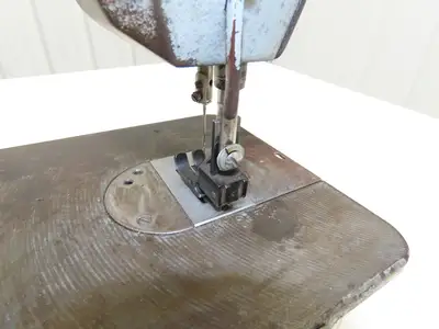 Singer 457G1 Industrial Sewing Machine Head Single Needle Lockstitch Zig Zag