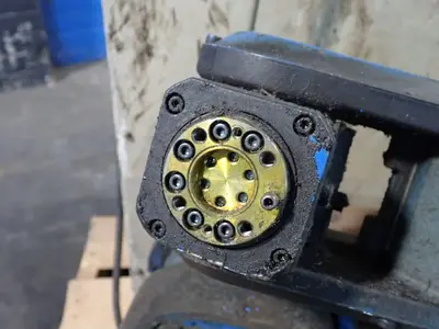 USED 2011 YASKAWA ELECTRIC MH6