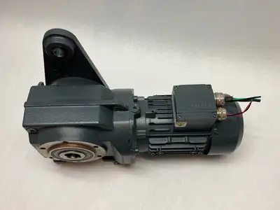 USED SIEMENS SIMOGEAR GEARED MOTOR