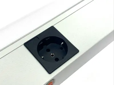 USED RITTAL COURTESY LIGHT, 682 X 117 X 50MM, 4139190