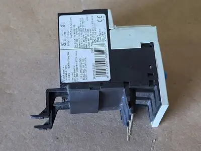 USED SIEMENS 3RB2026-2QB0