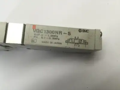 USED SMC SOLENOID VALVE, SUP. 0-1.0MPA, PIL. 0.1-0.7MPA
