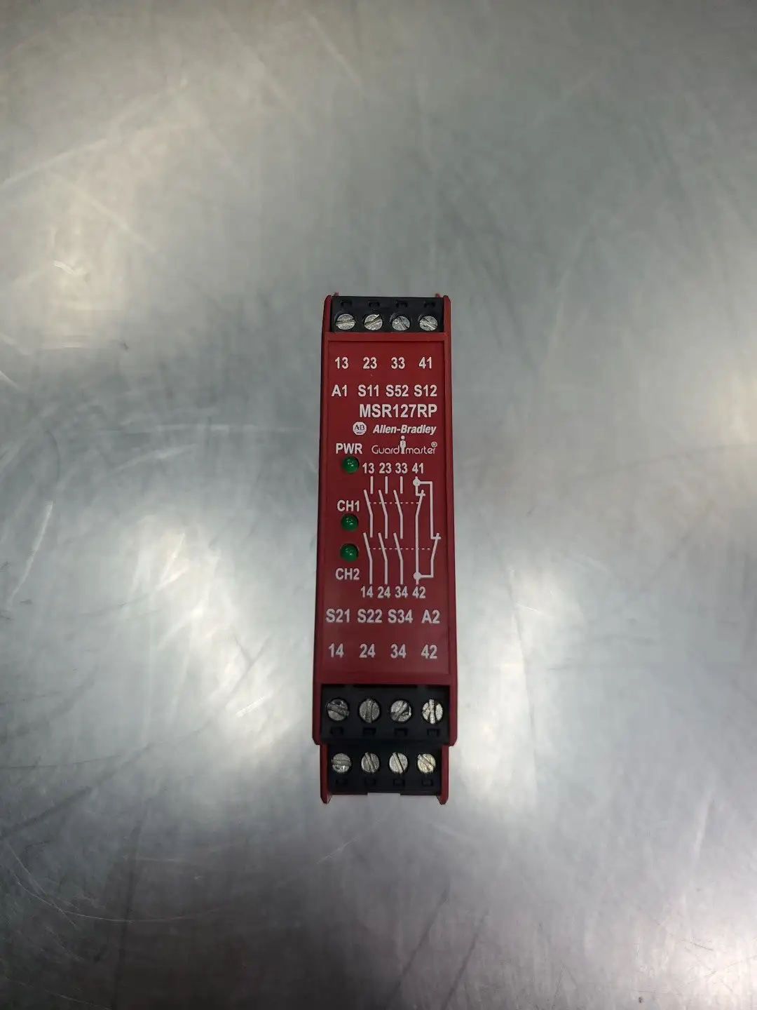 USED Allen-Bradley GUARD MASTER MSR127RP