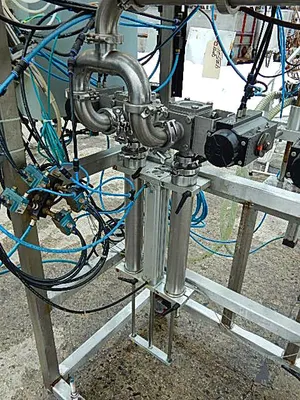 USED A PACK QUAD PISTON FILLER APACK PISTON FILLER
