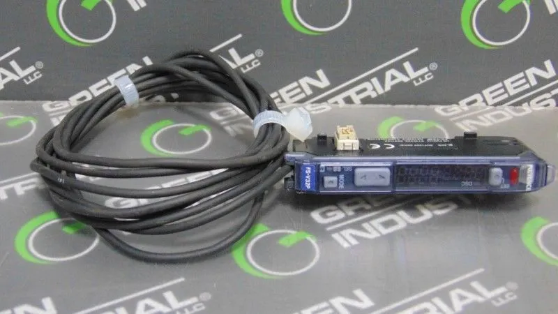 Keyence FS-V32P Photoelectric Fiber Optic Amplifier Used