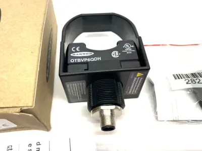 New | in-Stock Banner Engineering Optical Momentary Action Touch Button w/Black F.C. 46169 Photoelectric Sensors Michigan US | Maverick Industrial Sales #1403005