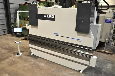 USED LVD PPEB 200 TON X 4100 MM CNC