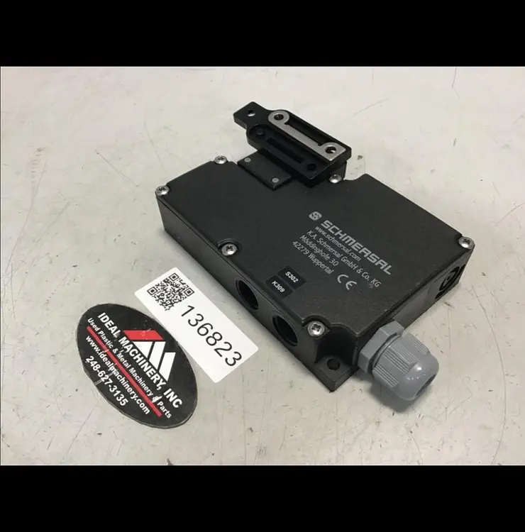 Used SCHMERSAL AZM 161CC-12/12RKA-024-2484 Relays & Switches Michigan US | Ideal Machinery #603594