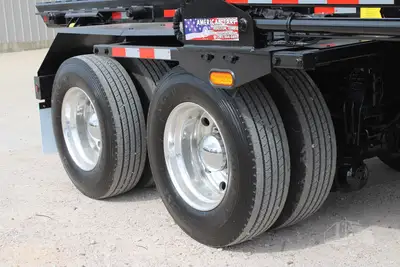 New | in-Stock 2027 PETERBILT 548 Rolloff Trucks Texas US | Roll Off Truck World #1492003
