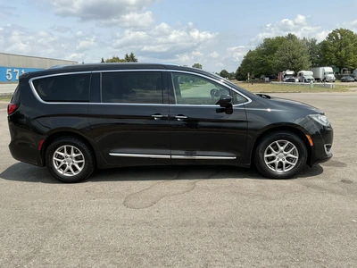 Used 2020 CHEVROLET PACIFICA Vans Michigan US | Miedema Asset Management Group #1321281