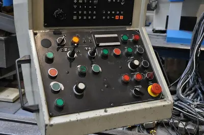 USED TIGER X: 3023 - Y: 1528 - Z: 800 MM CNC