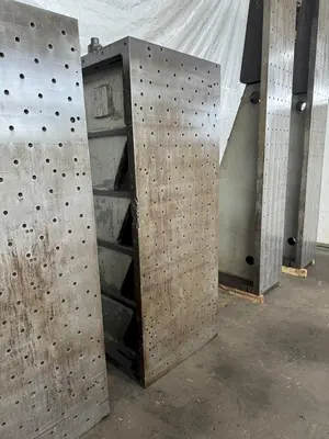 36" W X 93" T X 42" D BOX TYPE ANGLE PLATES. STOCK # 0630821