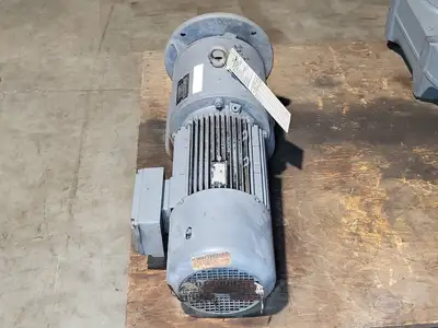 USED SEW-EURODRIVE RF86DT132S8/2BHF7