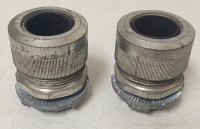 🔥 2 NEW  Cooper, Crouse-Hinds, Cable Cord Grip, 1-1/4" Gland, 1-1/4 Male Thread