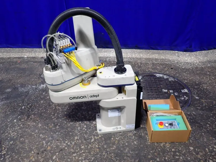 Used OMRON ADEPT ECOBRA 600 Robots Ohio US | HGR 24 #729738