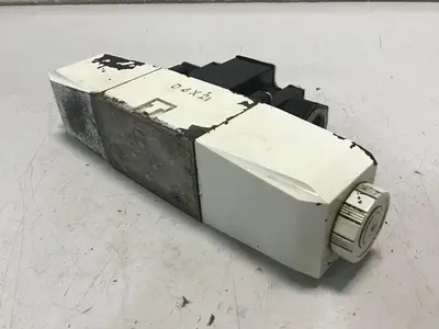 USED TOKIMEC DG5V-7-33C-E-P7-H-84-JA567