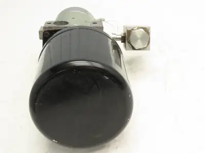 JLG 3600392
3600392 Lift Hydraulic Pump Motor 24VDC W/Tank Concentric 10MSP
