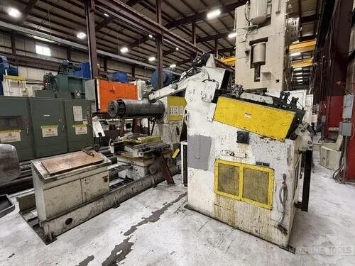 Used PERFECTO RS 30-42B / 28-42-7 / FES 30042 Coil Feed Lines Michigan US | S & G Press and Machinery Sales #76967