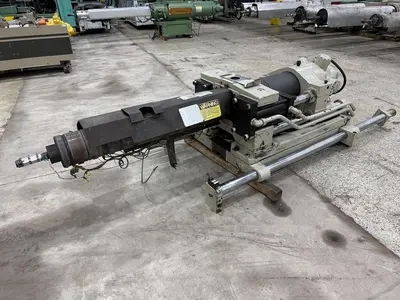USED CINCINNATI MILACRON VH300-29 / IU