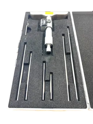 USED SPI MECHANICAL DEPTH MICROMETER 0-6" ROD SET, RATCHET STOP THIMBLE