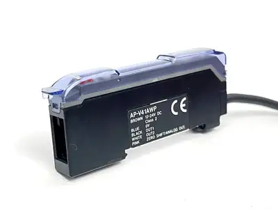 USED KEYENCE DIGITAL PRESSURE SENSOR AMPLIFIER MAIN UNIT