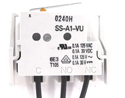 NEW ALLEN BRADLEY 140-G-EA1J CIRCUIT BREAKER ACCESSORY SER.A D165092 140GEA1J