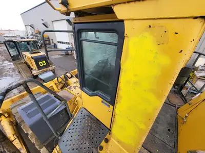 USED 2001 KOMATSU WD600-3
